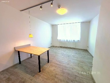 Pronájem bytu 1+kk 25 m²