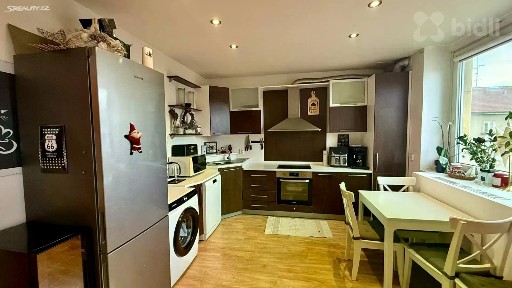 Pronájem bytu 2+kk 68 m²