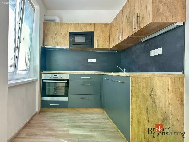 Pronájem bytu 2+kk 42 m²