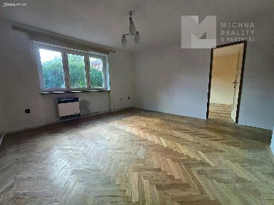 Školní, Zbýšov