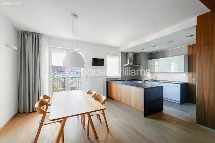 Prodej bytu 4+kk 181 m²