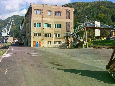 Pronájem skladového prostoru 890 m²