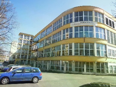 Pronájem skladového prostoru 275 m²