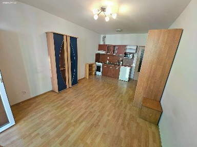 Pronájem bytu 1+kk 29 m²