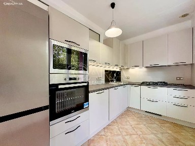 Pronájem bytu 2+kk 52 m²