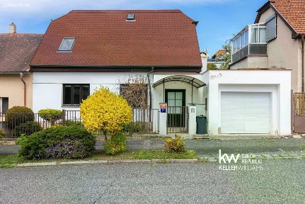 Prodej rodinného domu 226 m², pozemek 343 m²