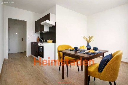 Pronájem bytu 1+1 38 m²