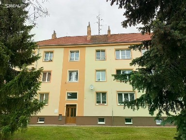 Husova, Nové Strašecí
