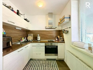 Pronájem bytu 1+kk 31 m²