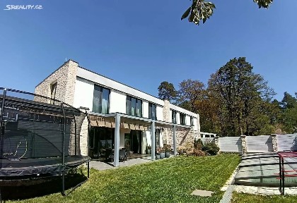 Prodej rodinného domu 199 m², pozemek 600 m²