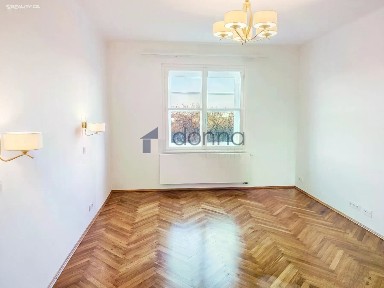 Pronájem bytu 3+kk 77 m²