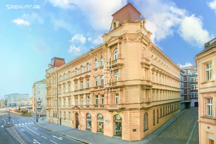 Pronájem kanceláře 104 m²