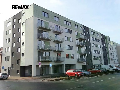 Železničního pluku, Pardubice - Zelené Předměstí