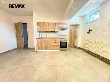 Pronájem bytu 2+kk 46 m²