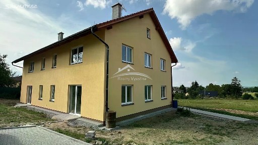 Pronájem bytu 3+kk 70 m²