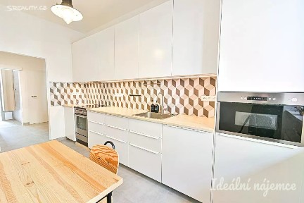 Pronájem bytu 3+1 76 m²