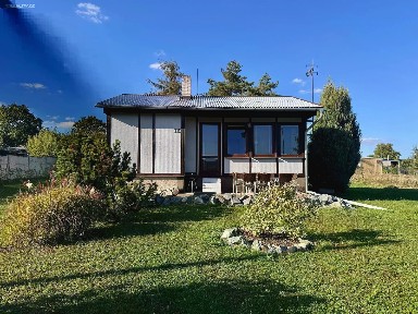 Pronájem rodinného domu 59 m², pozemek 906 m²