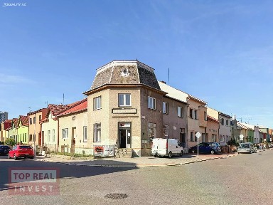 Tomkova, Kroměříž