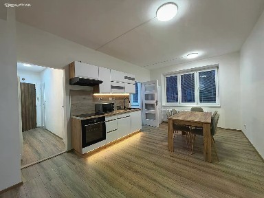Pronájem bytu 3+kk 50 m²