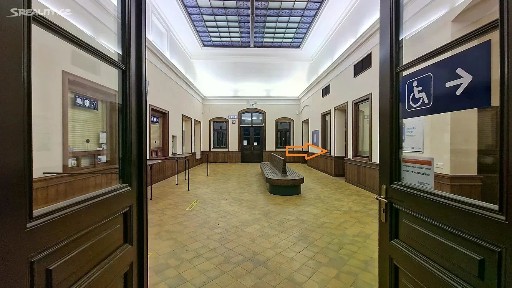 Pronájem obchodního prostoru 24 m²