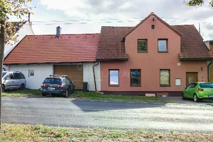 Pronájem rodinného domu 132 m², pozemek 1122 m²