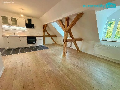 Prodej bytu 2+kk 43 m²