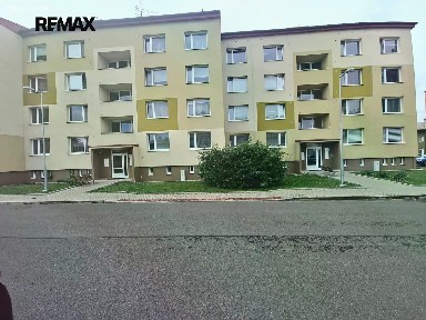 Pronájem bytu 1+1 37 m²