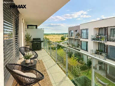 Pronájem bytu 3+kk 65 m²