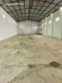 Pronájem skladového prostoru 670 m²
