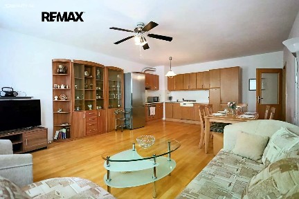 Pronájem bytu 3+kk 76 m²