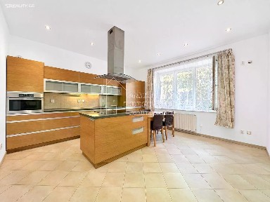 Pronájem bytu 2+1 72 m²