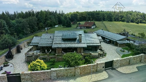 Holubí vrch, Klíny - Sedlo