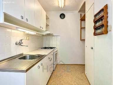 Tatarkova, Praha - Háje