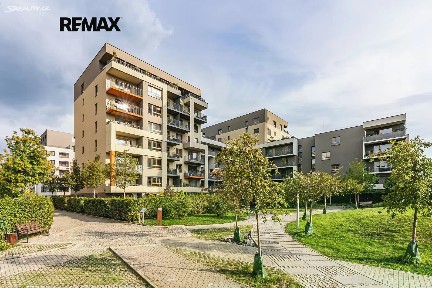 Prodej bytu 2+kk 65 m²
