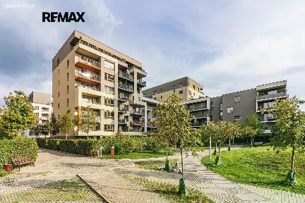 Prodej bytu 2+kk 65 m²