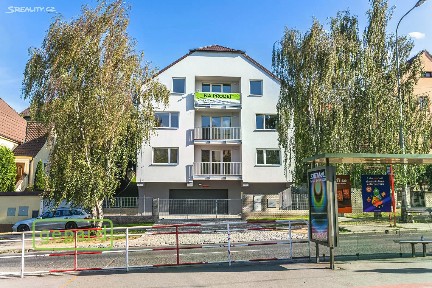 Prodej bytu 6 pokojů a více 160 m²