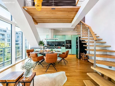 Pronájem bytu 3+kk 173 m²