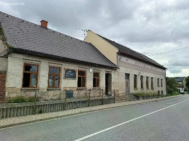 Pronájem restaurace 486 m²