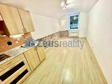 Pronájem kanceláře 25 m²