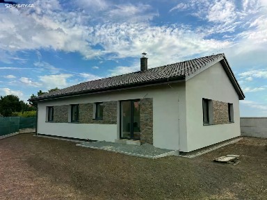U Závor, Neratovice