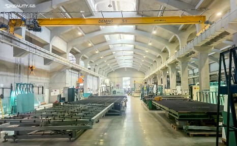 Prodej výrobní haly, prostoru 4800 m²