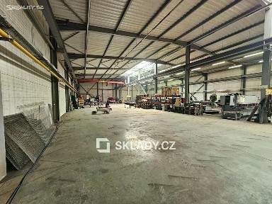 Pronájem skladového prostoru 1629 m²