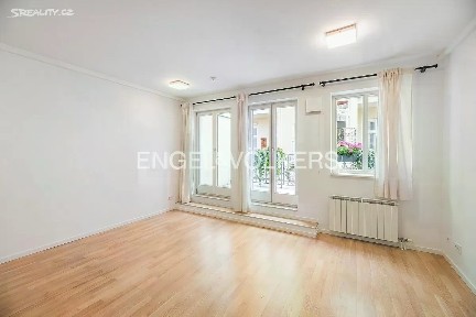 Korunovační, Praha - Bubeneč