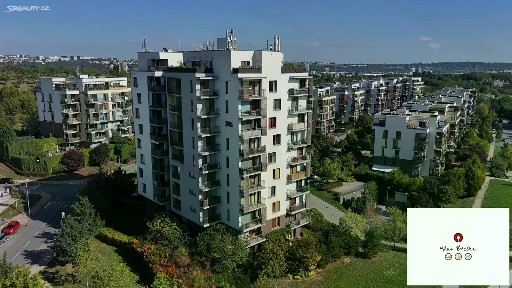 Pronájem bytu 3+kk 87 m²