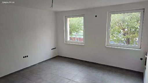 Prodej komerční nemovitosti 182 m²