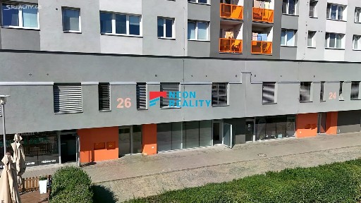 Pronájem obchodního prostoru 85 m²