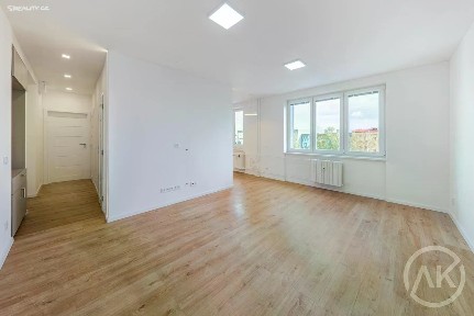 Pronájem bytu 2+1 57 m²