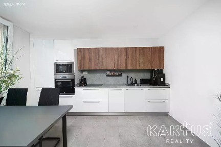 Pronájem bytu 1+1 40 m²