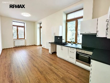 Pronájem bytu 2+kk 51 m²