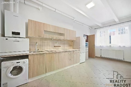 Pernerova, Pardubice - Zelené Předměstí